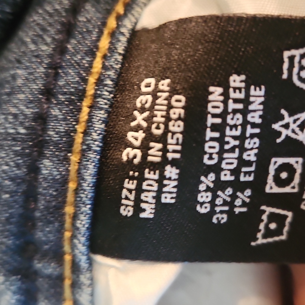 Stitches & Rivets Jeans - Picture 6 of 6